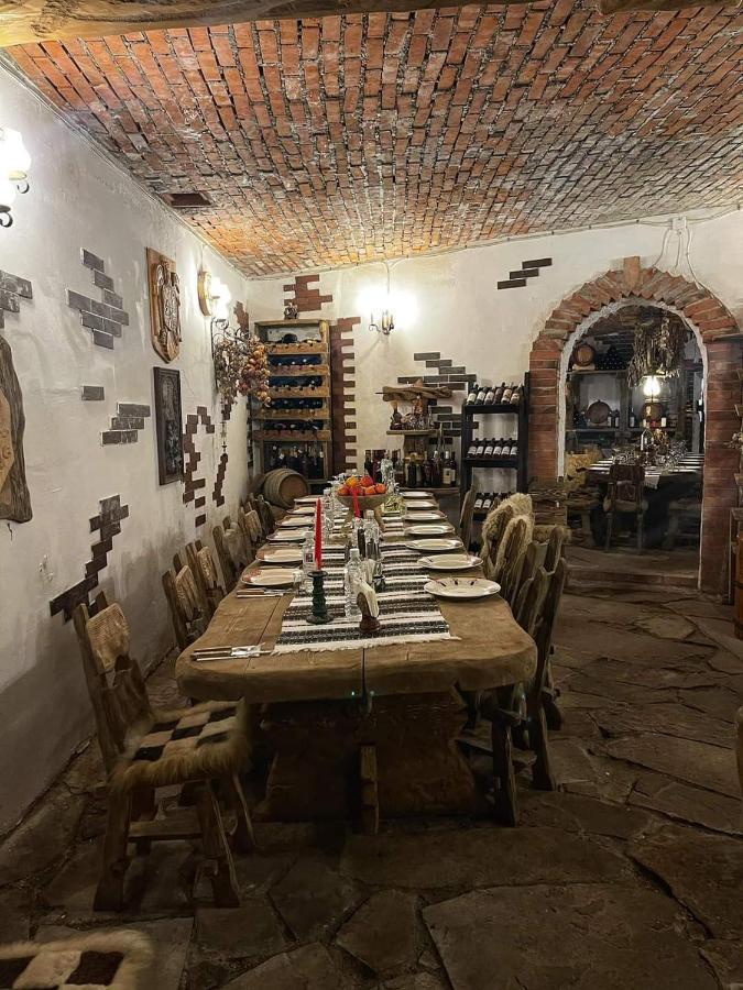 Отель Casa Baciu Фунду Молдовей Экстерьер фото