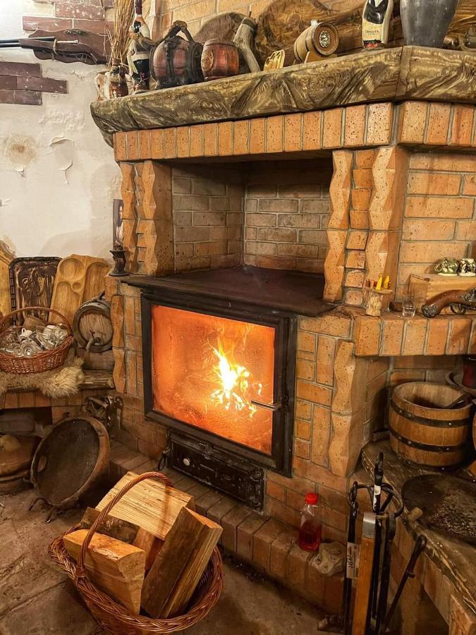 Отель Casa Baciu Фунду Молдовей Экстерьер фото