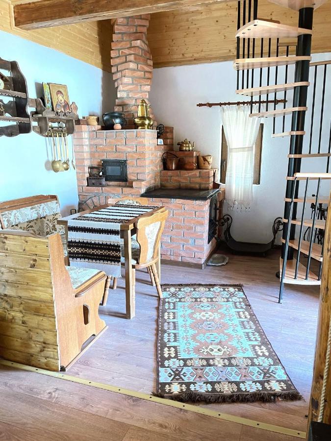 Отель Casa Baciu Фунду Молдовей Экстерьер фото