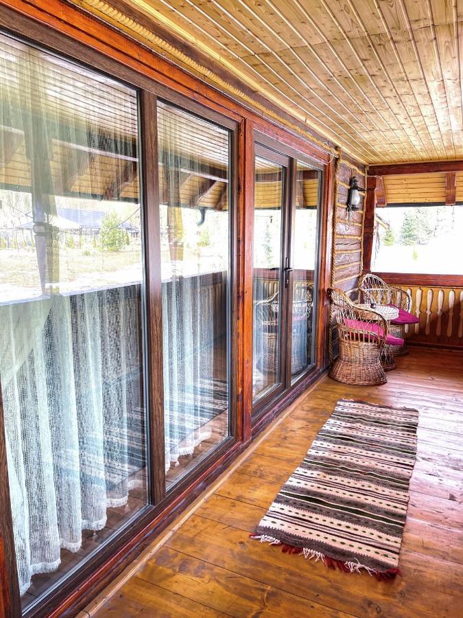 Отель Casa Baciu Фунду Молдовей Экстерьер фото